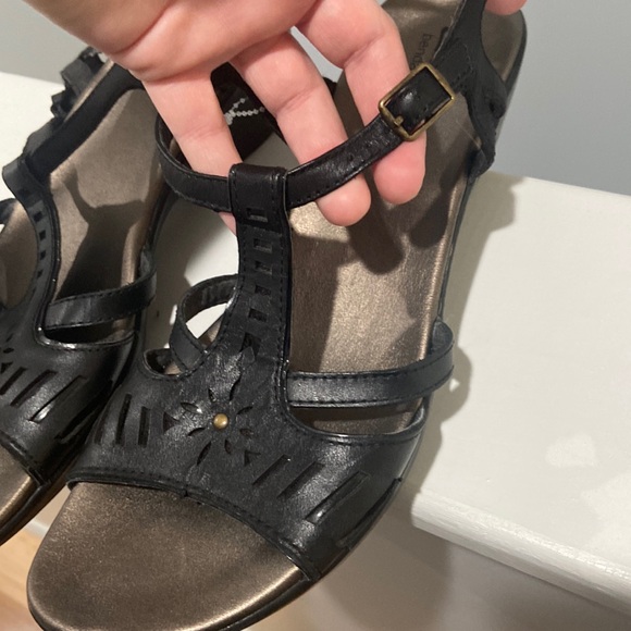 CLARKS Bendables Leather Wedge Sandals black color Women's Sz 10M - Picture 5 of 16